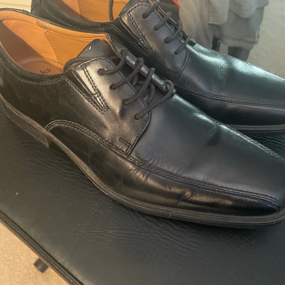 Clarks dress shoes. Size 10